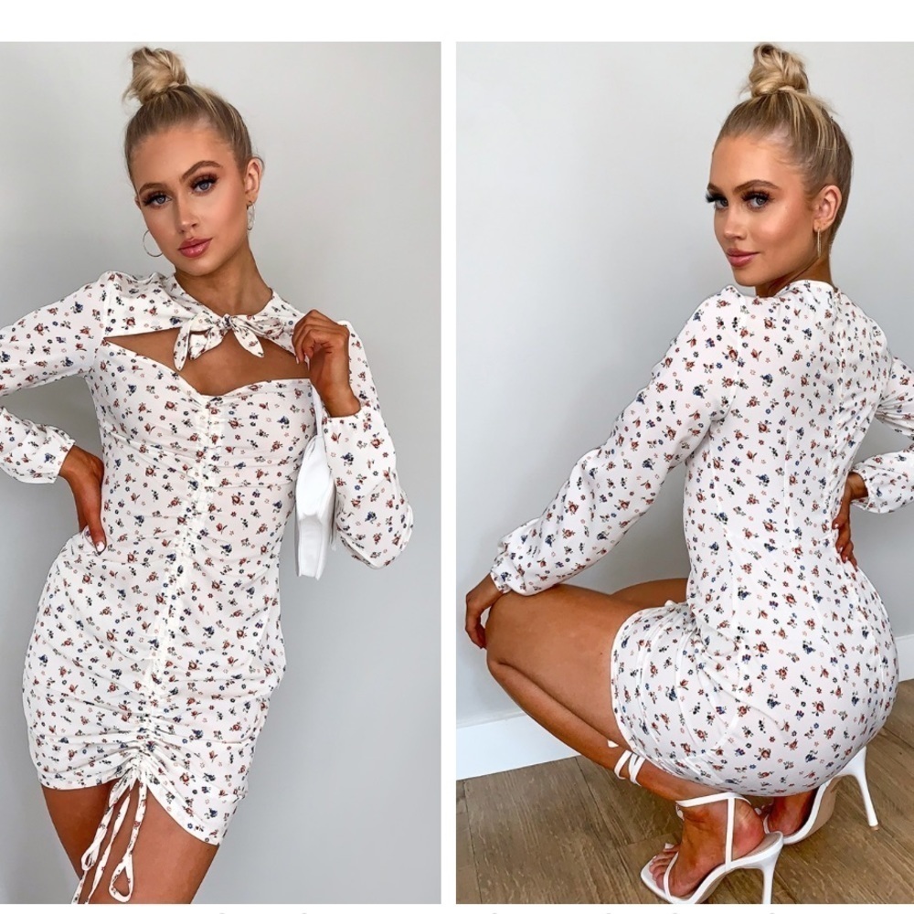 Pretty little thing white ditsy floral bodycon dress/ Brand New/ size USA 4